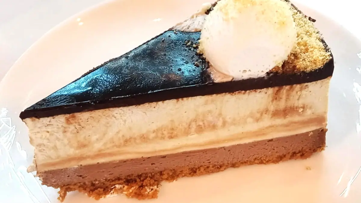 Tarmachan Cafe – cake shop in Crathie, Ballater